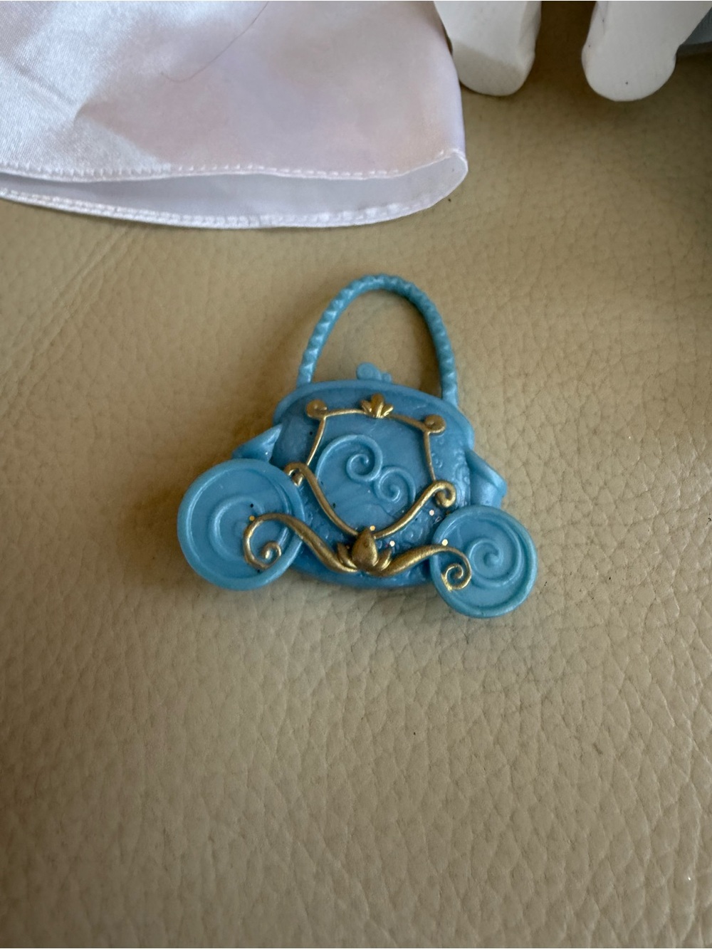 Blue Princess Doll with Blue Prince Outfit and Accessories - Picture 7 of 9